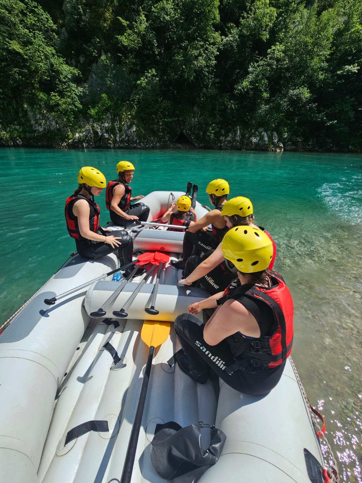 Jednodnevni rafting na Tari — spust kroz kanjon
