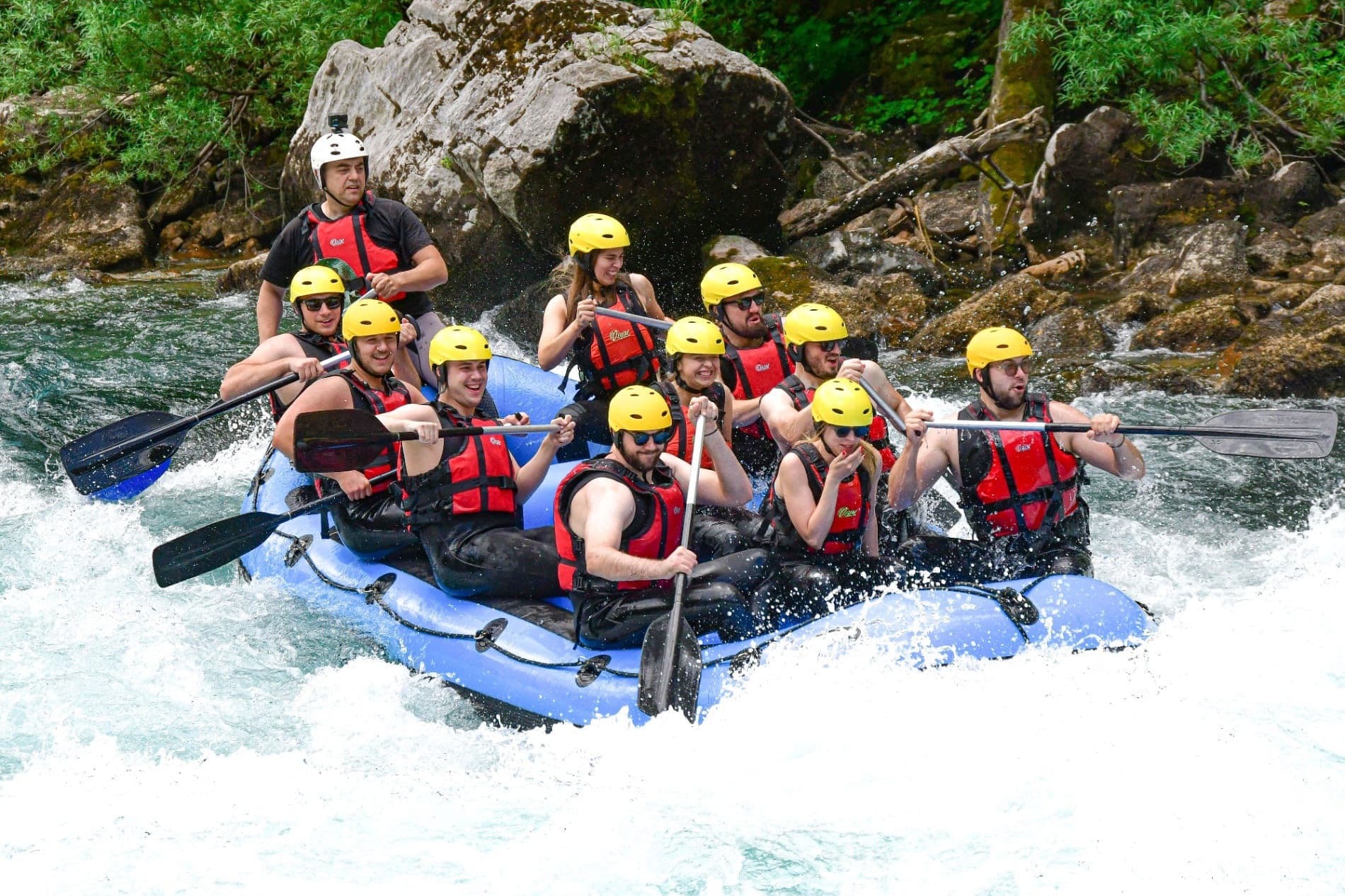 Trodnevni rafting — grupa na Tari